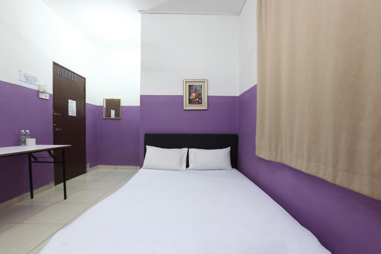 Rvh Hotel Kota Bharu Bagian luar foto