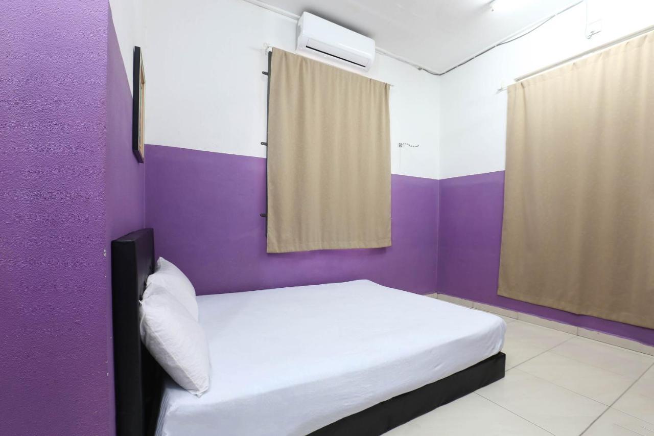 Rvh Hotel Kota Bharu Bagian luar foto